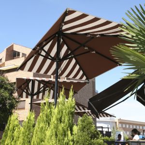 Ibiza D parasols on the edge of the terrace
